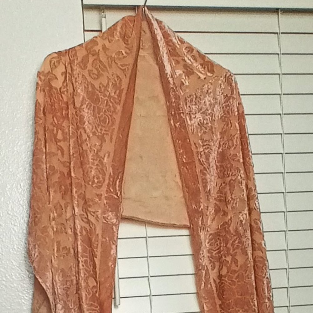 Studio Pink Velvet Scarf
